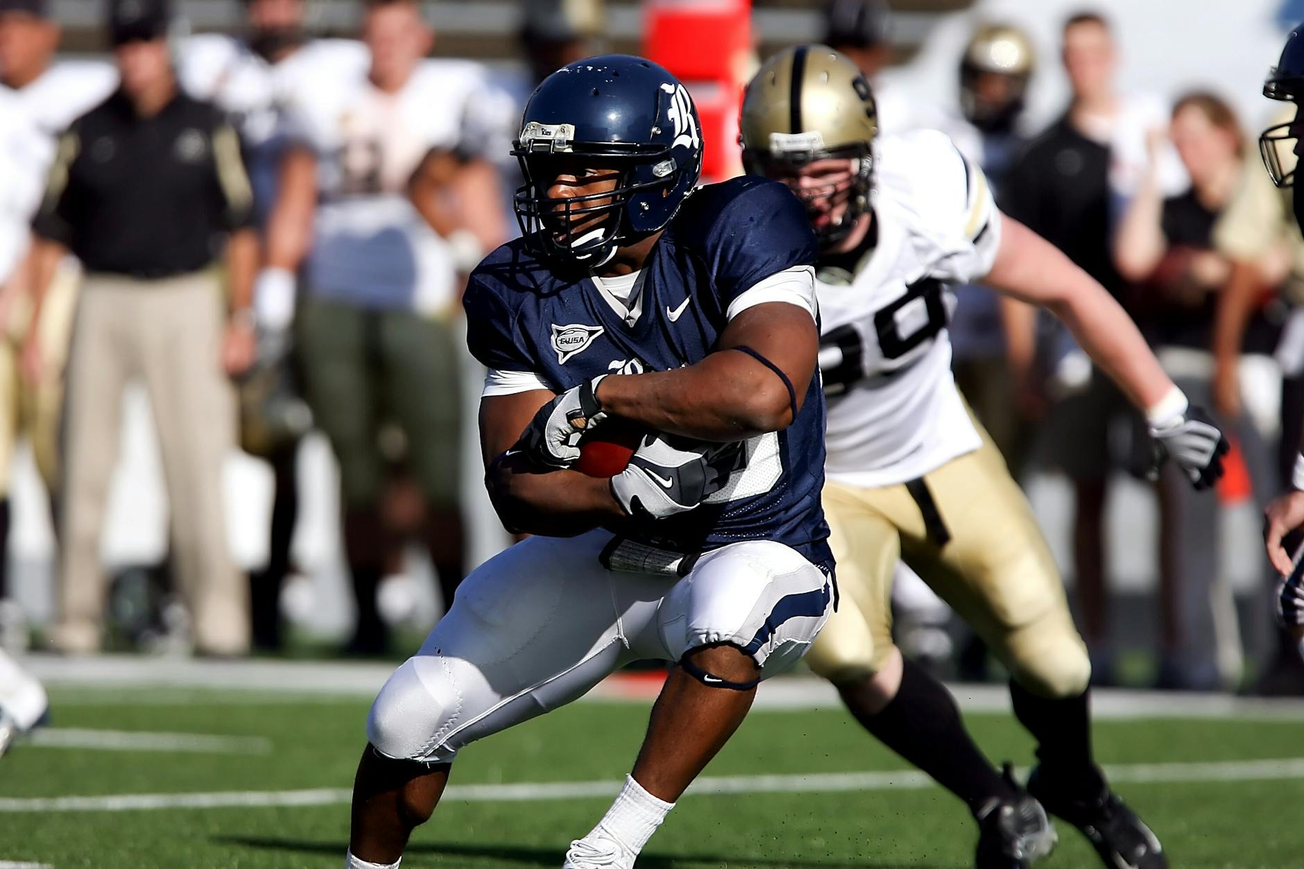 Five Under-25 NFL Players Who Are About to Change Everything