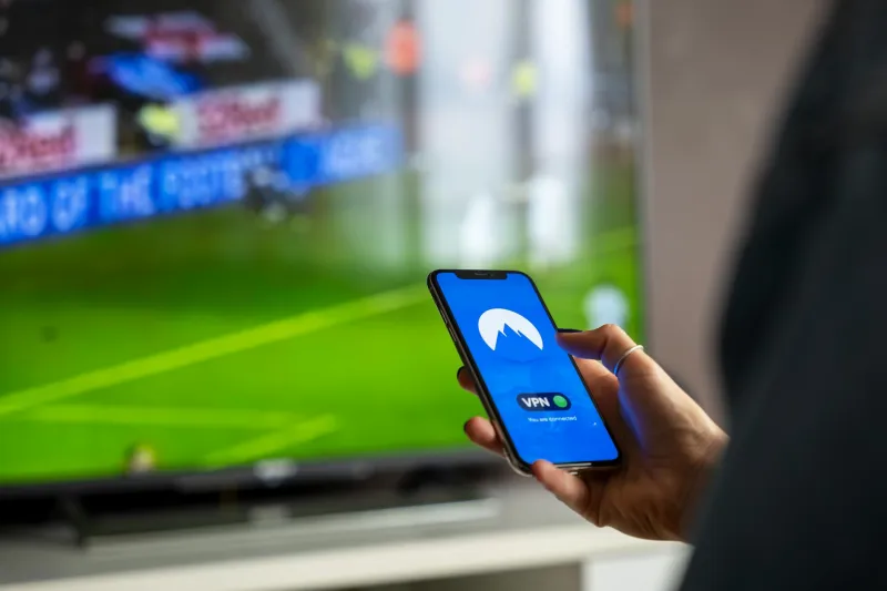 Split Screen Nation: How Americans Are Rewiring the Sports Viewing Experience